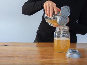 Make Your Own Healthy Water Kefir Recipe