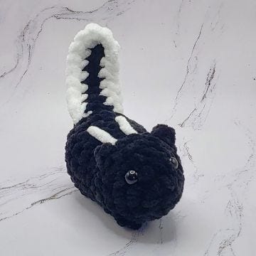 Skunk (Crochet Plushie)